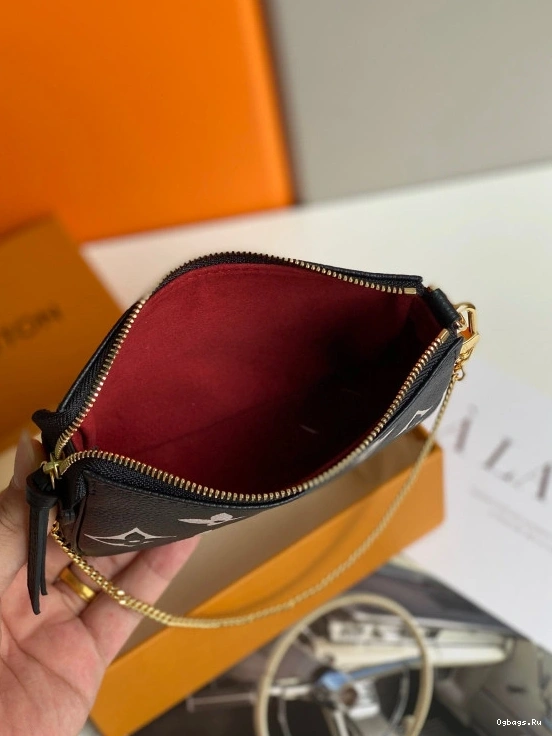 POCHETTE MINI LOUIS VUITTON ACCESSOIRES 0513